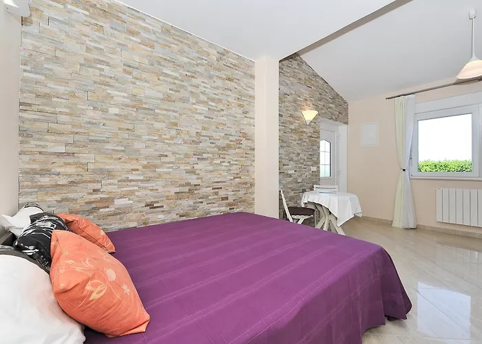 Apartman Dominique *