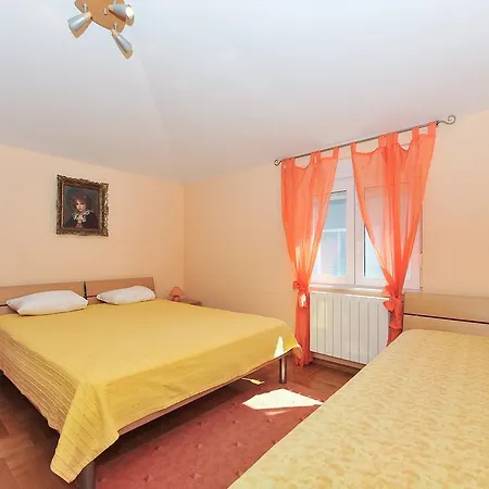 Dominique Apartament